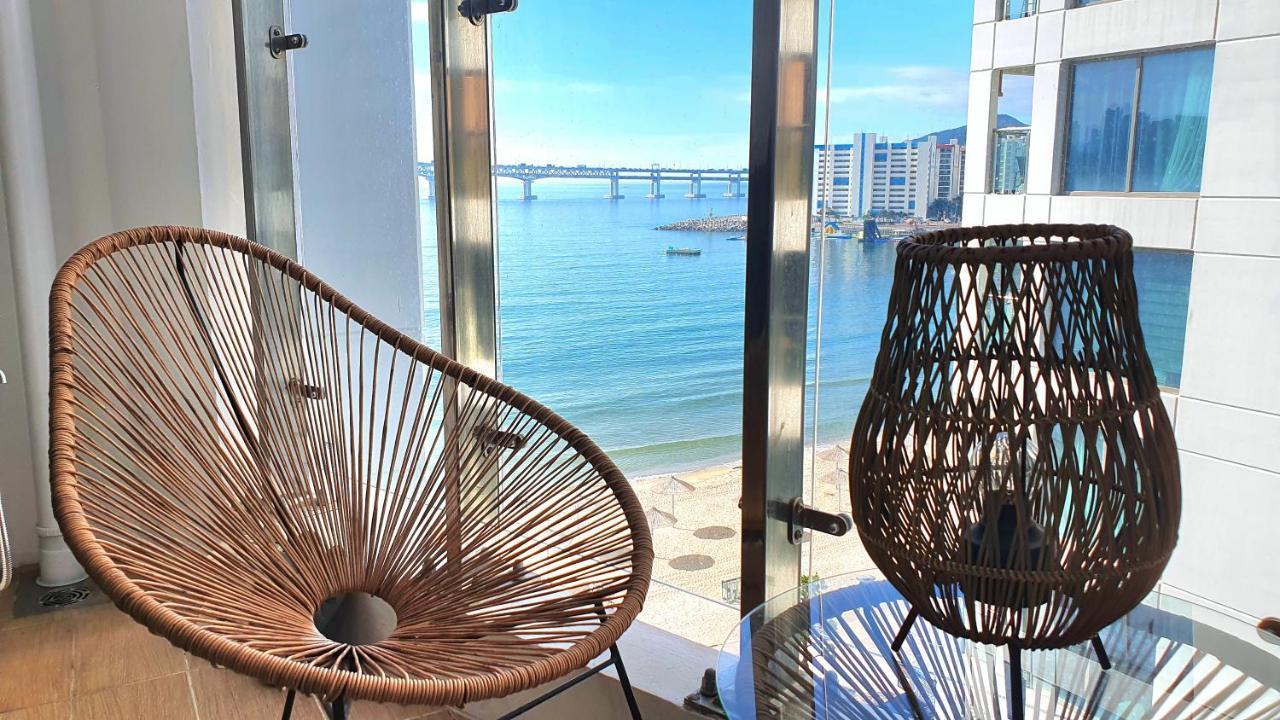 Holiday Apt Gwangan Beach Busan Eksteriør bilde